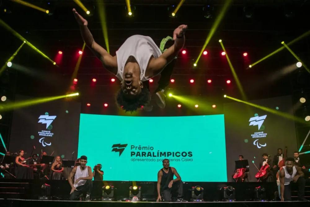 CPB inicia cerimônia de entrega do Prêmio Paralímpicos