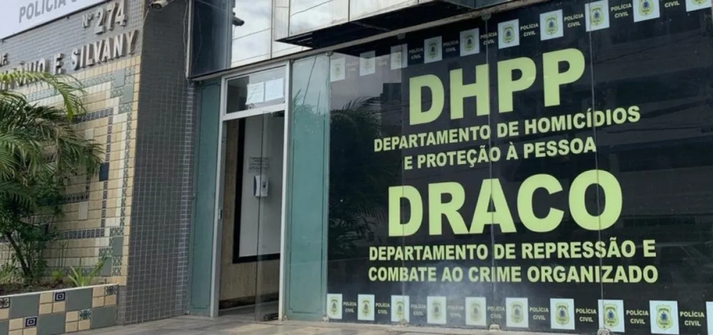 Jovens desaparecem após irem buscar relógio comprado na internet