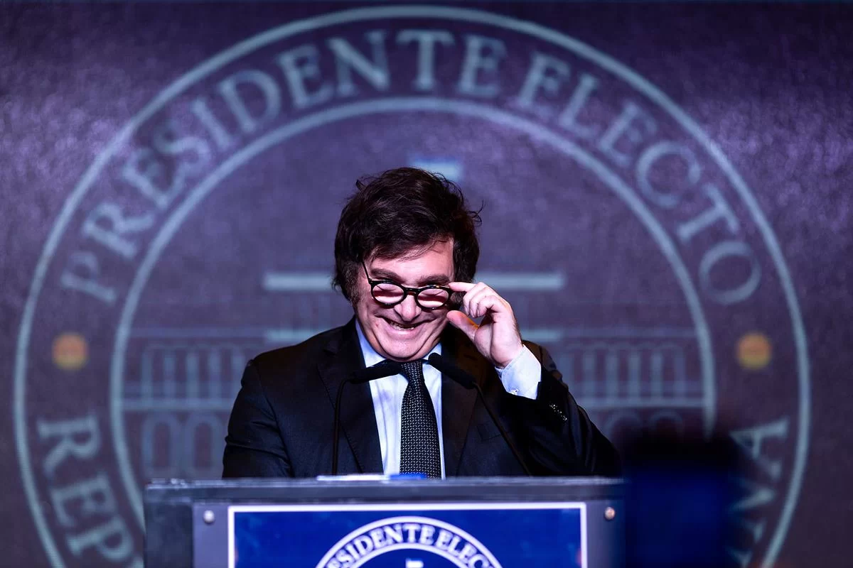 Em aceno a Milei, governo brasileiro apoia empréstimo à Argentina 