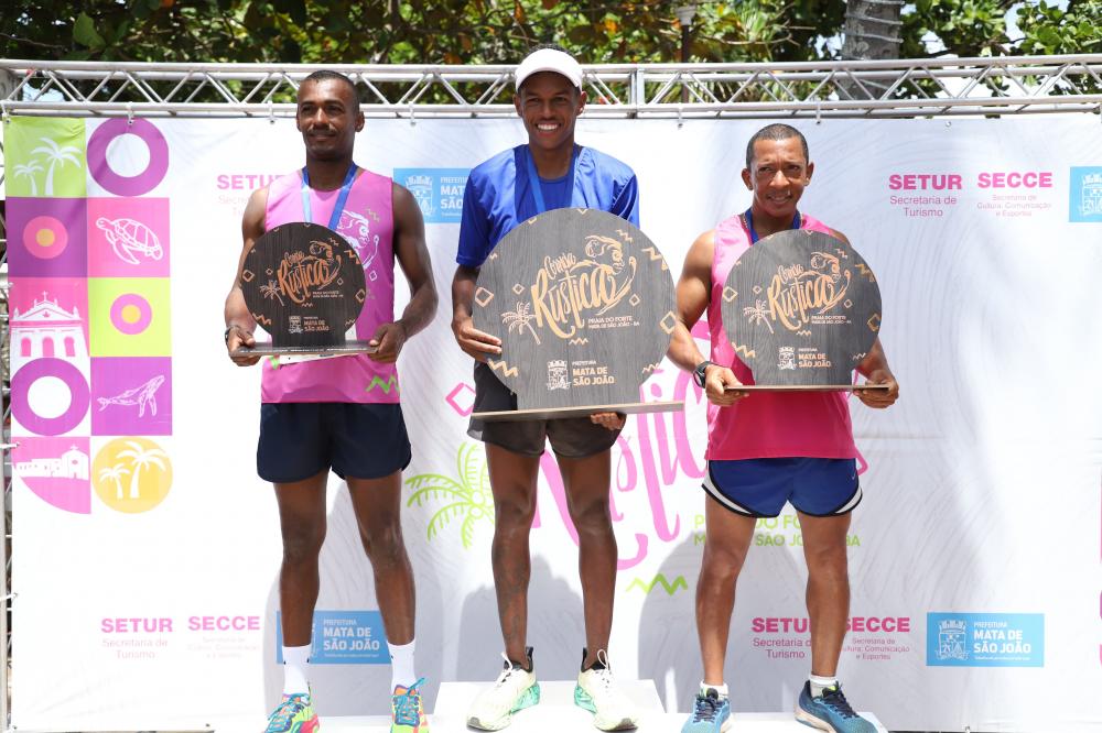 Atletas do município brilham na 18ª edição da Corrida Rústica de Praia do Forte