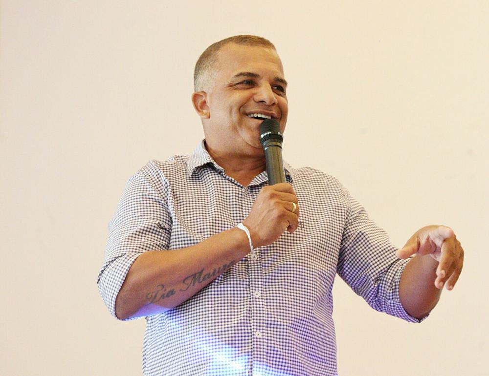 Em coletiva de imprensa, Bira da Barraca apresenta pacote de obras para 2024