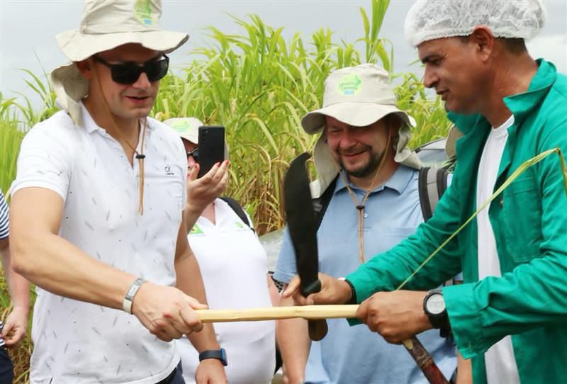 Agricultores Poloneses participam de turismo rural em Mata de São João