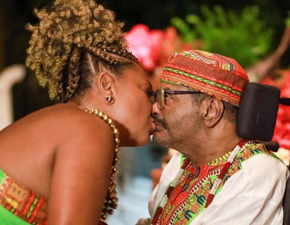Mulher de Arlindo Cruz revela intimidade com cantor internado após AVC e sofre duras críticas: 'Desnecessária'
