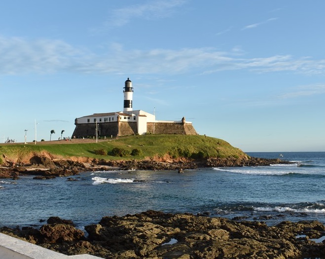 Salvador ultrapassa marca de 36ºC e registra temperatura recorde em 2024