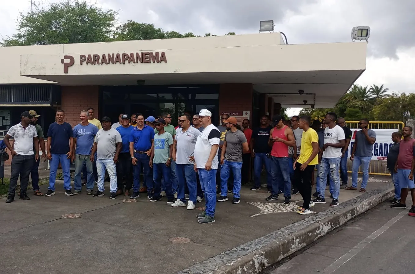 Trabalhadores da Caraíba pedem socorro estatal para evitar falência