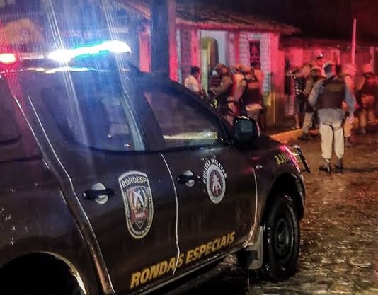 Operação da Rondesp resulta na morte de suspeito de tráfico na Estrada Velha do Bonfim