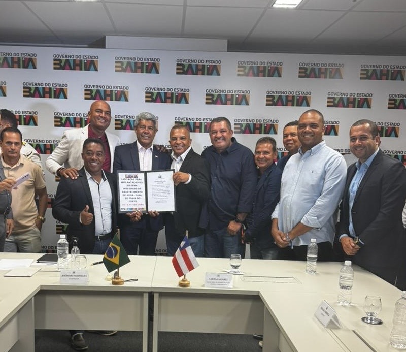 Governador anuncia investimentos para Mata de São João em reunião com Bira e vereadores