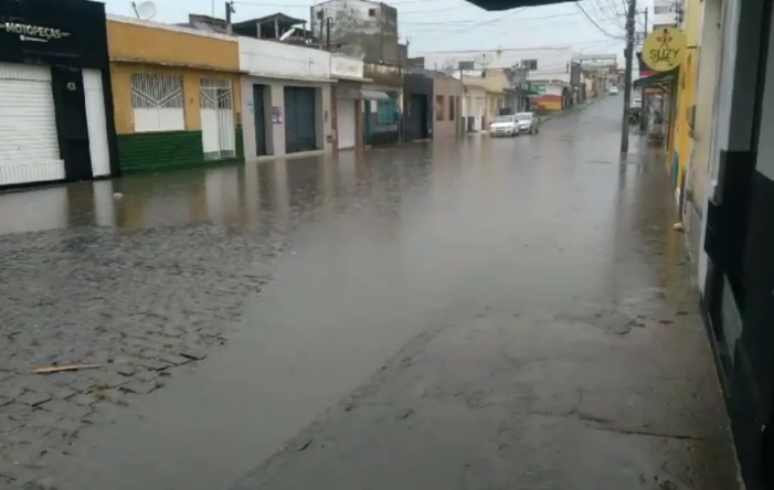 Cidades baianas estão em situação de emergência por conta das chuvas