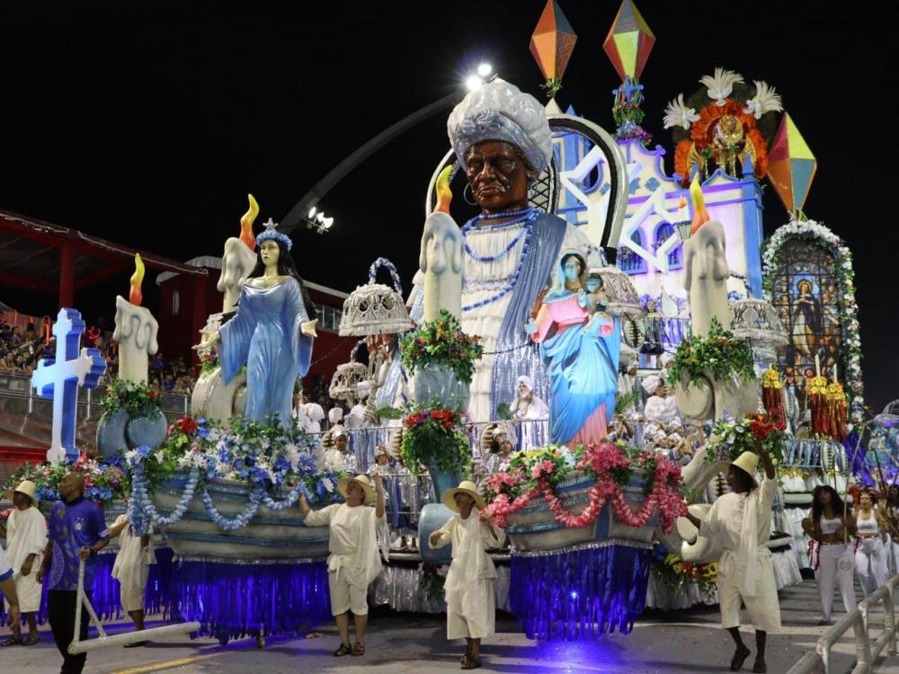 Em desfile épico, Acadêmicos do Tatuapé homenageia Mata de São joão