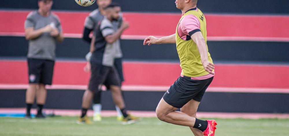 De olho na liderança do Grupo A, Vitória visita a Juazeirense nesta quarta pelo Nordestão