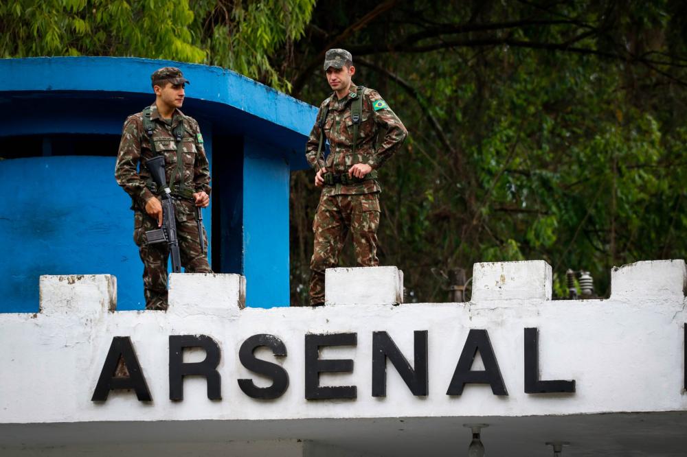 Exército conclui inquérito sobre furto de armas em quartel de Barueri