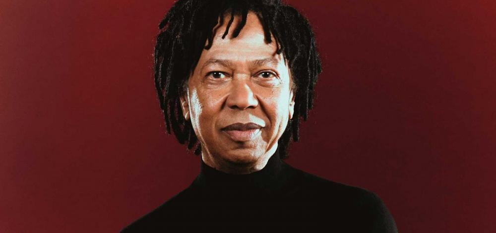 Djavan faz show no Armazém de Lauro de Freitas em abril