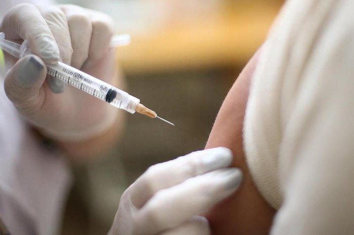 Dengue: SUS aprovou vacina em 2016, mas empresa desistiu de processo