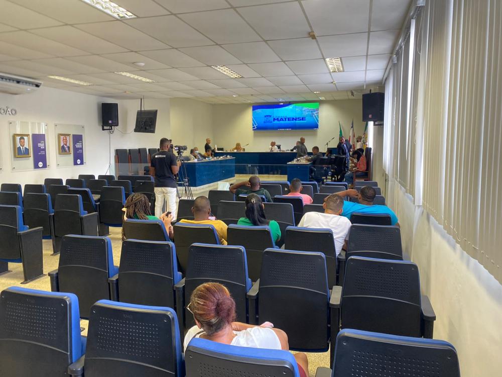 Na 4ª sessão do ano, vereadores aprovam projetos de lei, de decretos legislativos e Indicações