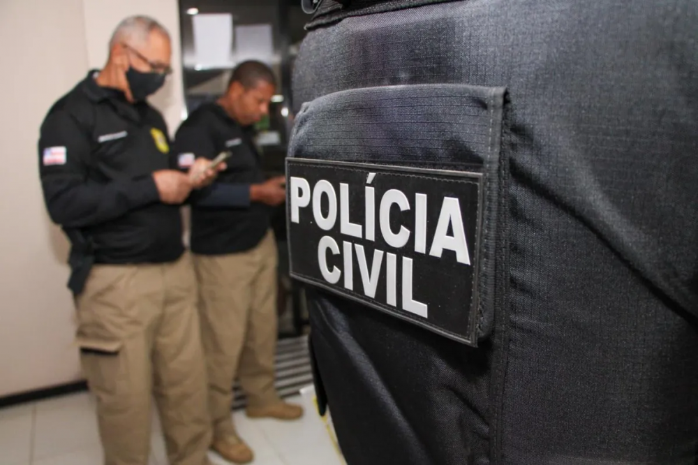 Dançarino é indiciado por estupro de adolescente de 14 anos