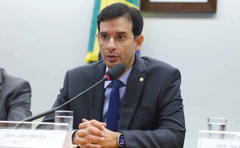 PL de Prates prevê revisão da tabela de serviços de assistência social