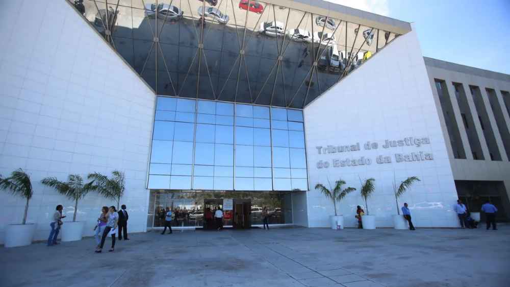 Justiça condena SulAmérica a manter dependentes em plano de saúde