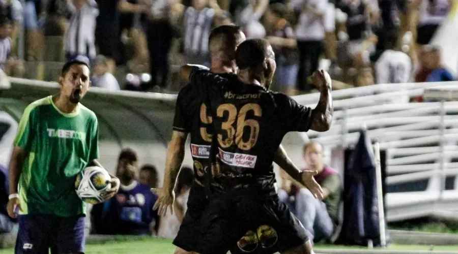 Botafogo e Fortaleza empatam e beneficiam dupla BaVi; entenda
