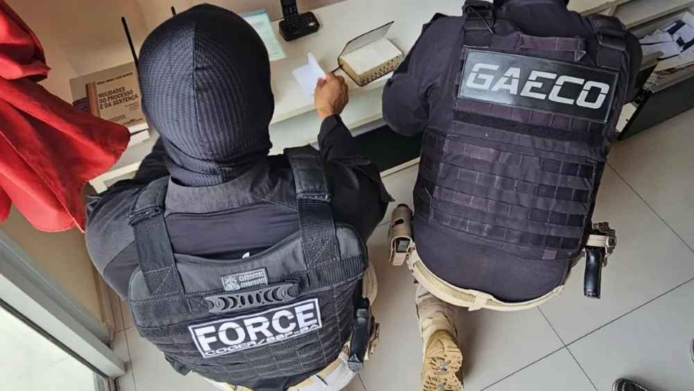 PF encontrou conversas de PMs baianos exigindo dinheiro de traficantes