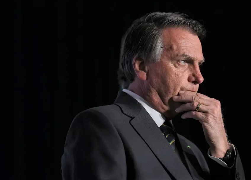 Militares confirmam à PF que Bolsonaro tentou impedir a posse de Lula após derrota