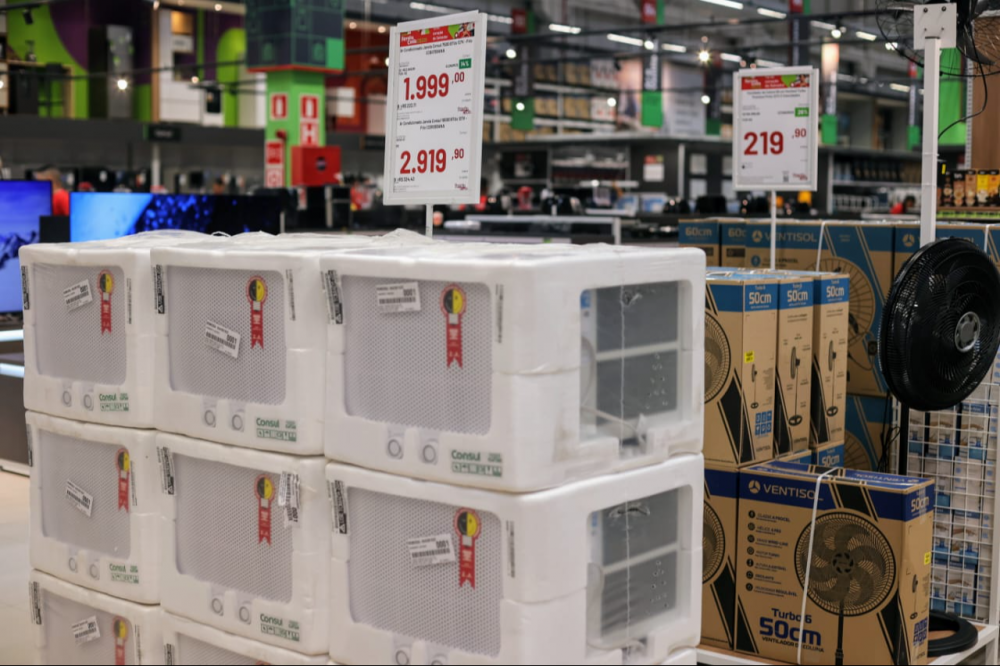 Conheça os vilões do consumo de energia no calor