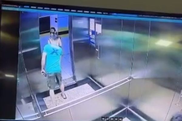 Câmera de elevador flagra importunação sexual em Fortaleza