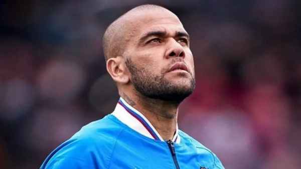 Daniel Alves volta a pedir liberdade provisória: 