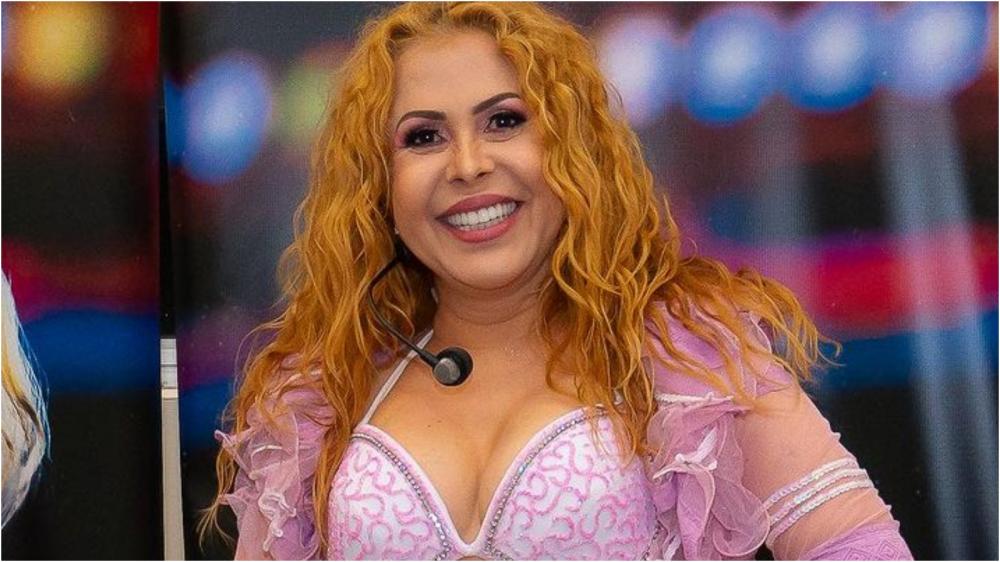 Juiz bloqueia passaporte de Joelma, em ação por dívida trabalhista acima de R$ 1 milhão