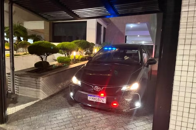 Robinho é preso no litoral de SP pela Polícia Federal e vai cumprir pena de 9 anos em regime fechado por estupro