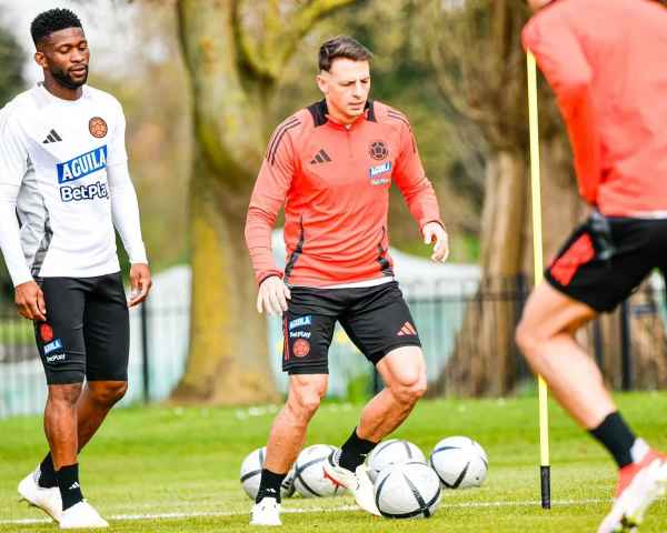 Jogador do Bahia, Arias enfrenta seleção da Espanha nesta sexta