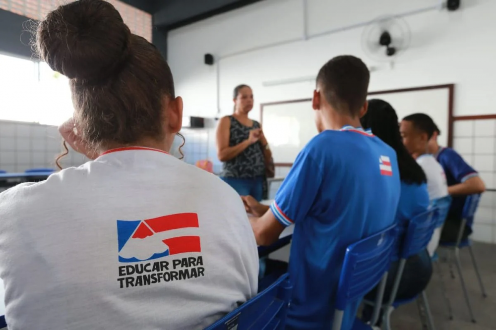 Professores dizem que portaria afetará entrada de baianos no ensino superior