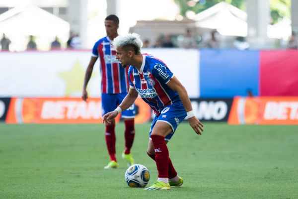 Biel recebe terceiro amarelo e desfalca o Bahia na Copa do Nordeste
