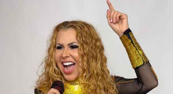 Joelma tem decisão judicial favorável após bloqueio de passaporte