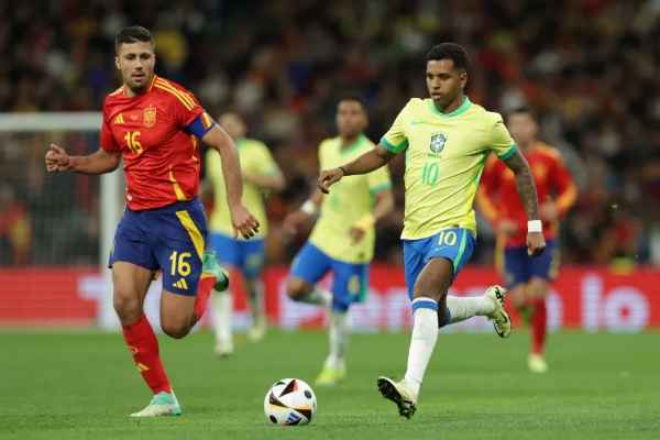 Rodrygo celebra atuação contra a Espanha: 