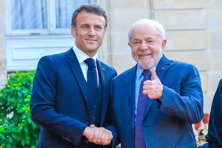 Lula e Macron devem discutir acordo com Mercosul em reunião nesta quinta