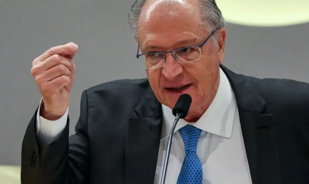 Vice-presidente Geraldo Alckmin é diagnosticado com covid-19