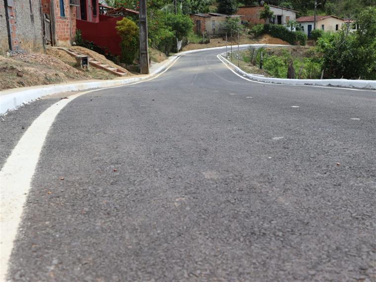 Prefeitura de Mata de São João inaugurou pavimentação no Alto do Cruzeiro