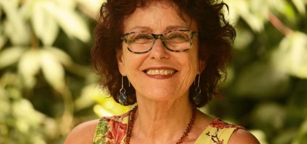 Escritora Roseana Murray é atacada por pitbulls no RJ e está internada em estado grave