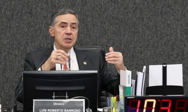 Barroso: toda empresa que opera no Brasil deve cumprir a Constituição