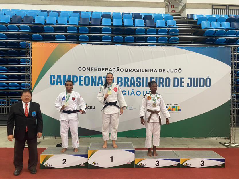 Judoca matense brilha e conquista ouro no Campeonato Brasileiro Região 3 de Judô no Rio de Janeiro 