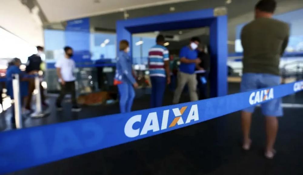 Defensoria aciona Caixa Econômica Federal contra bloqueio indevido de contas