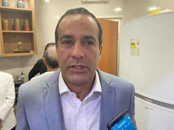 Prefeito comenta sobre aluguel social de R$ 1 mil: “Foi sugestão