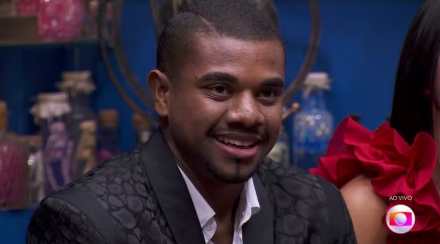 Davi é campeão do BBB com 60% dos votos e leva maior prêmio da história