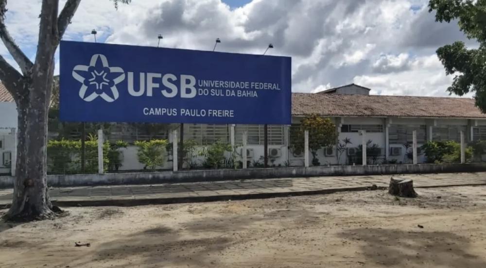 Falso professor é preso em flagrante dentro de universidade