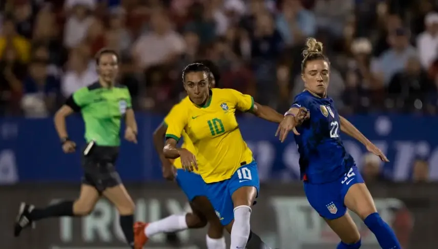Marta anuncia aposentadoria da seleção feminina