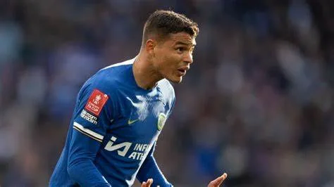 Thiago Silva se despede do Chelsea e ficará livre no mercado