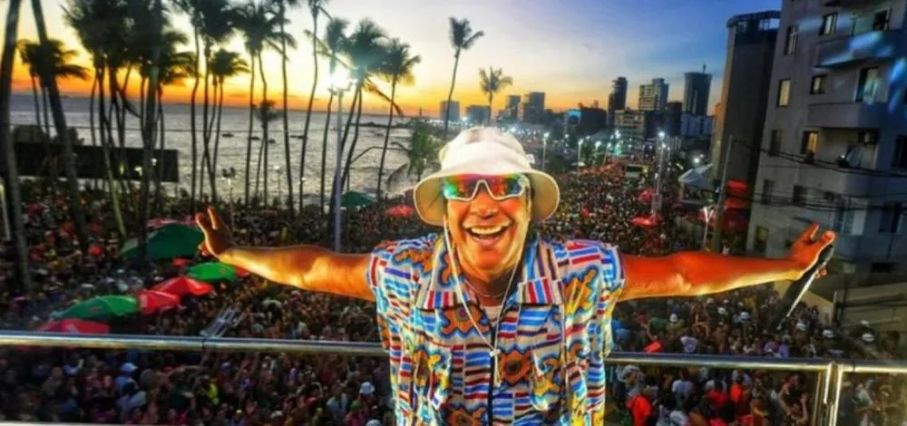 Psirico e Adão Negro fazem shows gratuitos em comemoração ao Dia do Trabalhador na Barra