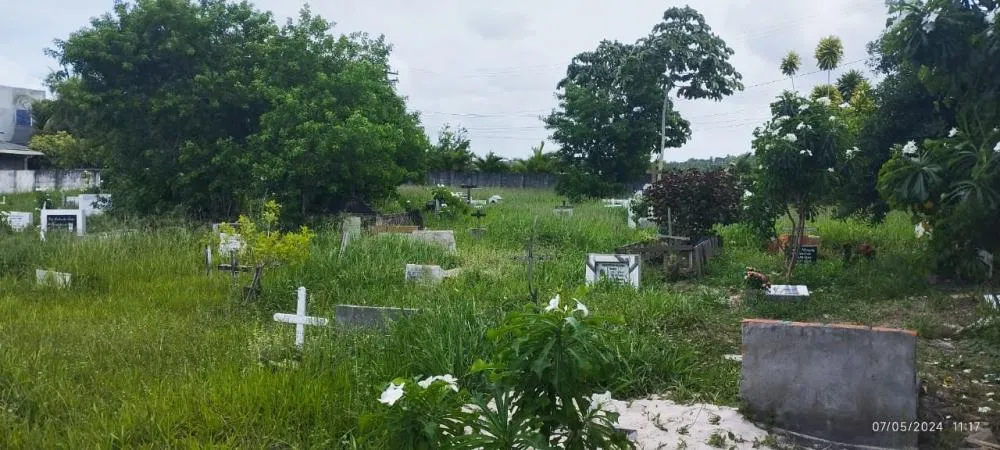 Moradores cobram manutenção do cemitério de Açu da Torre