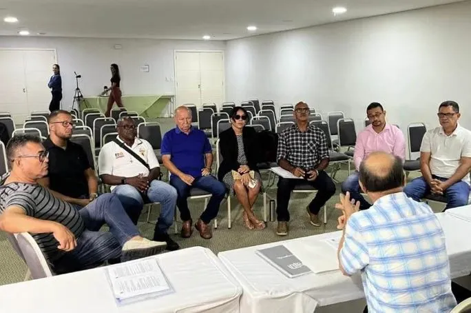 Rodoviários falam em greve caso não cheguem a acordo em reunião