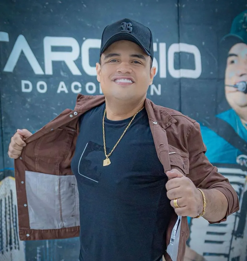  Tarcísio do Acordeon é confirmado no São Pedro de Dias d'Ávila